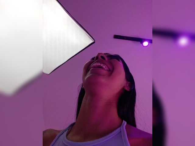 MaiaWatson live cam on BongaCams