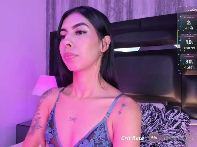 MaiaWatson live cam