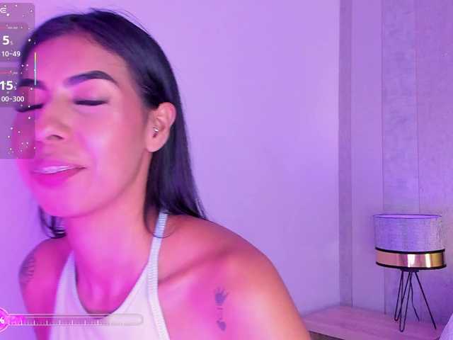MaiaWatson live cam on BongaCams