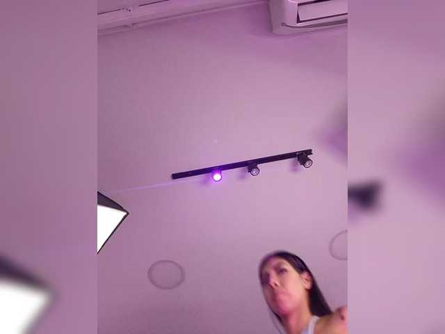 MaiaWatson live cam on BongaCams