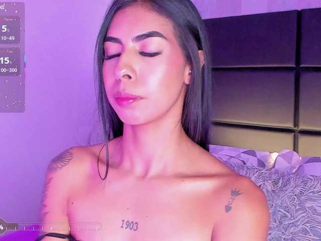 MaiaWatson live cam on BongaCams