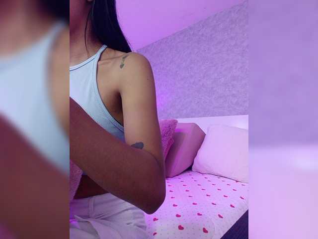 MaiaWatson live cam on BongaCams