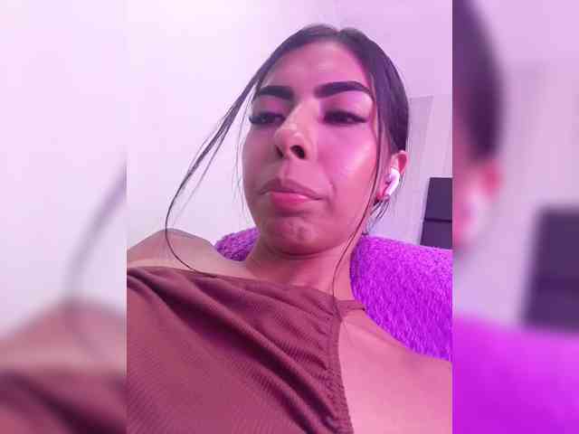 MaiaWatson webcam