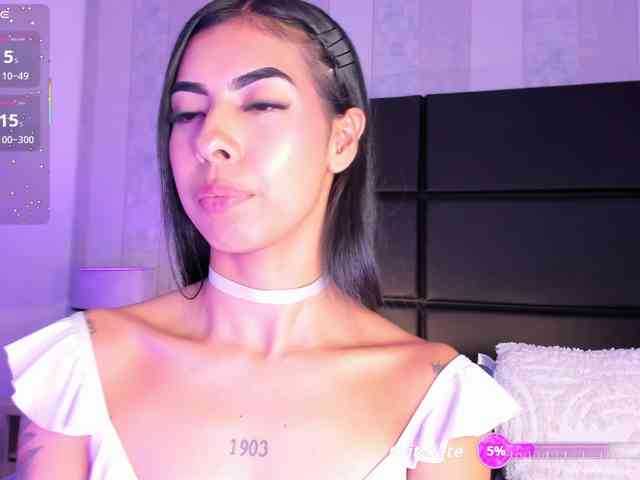 MaiaWatson webcam