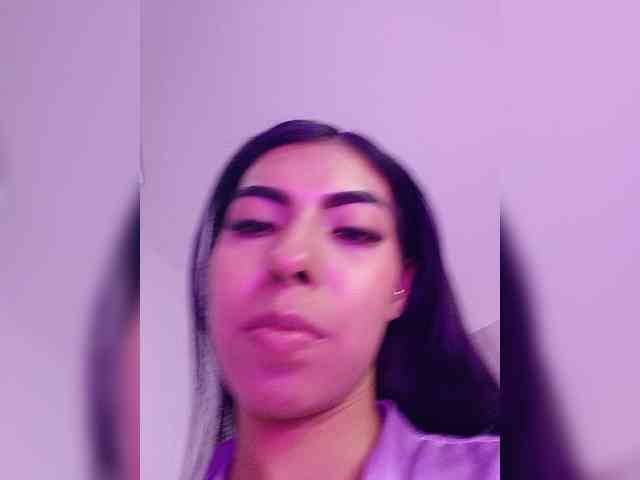 MaiaWatson webcam