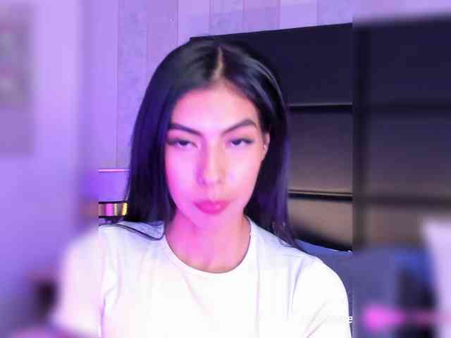 MaiaWatson webcam