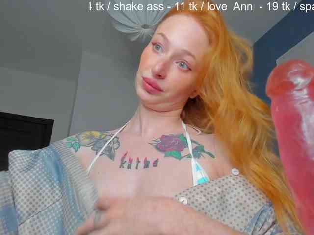 SquirtPrincess webcam