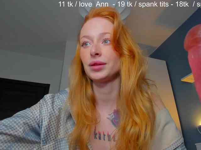 SquirtPrincess webcam