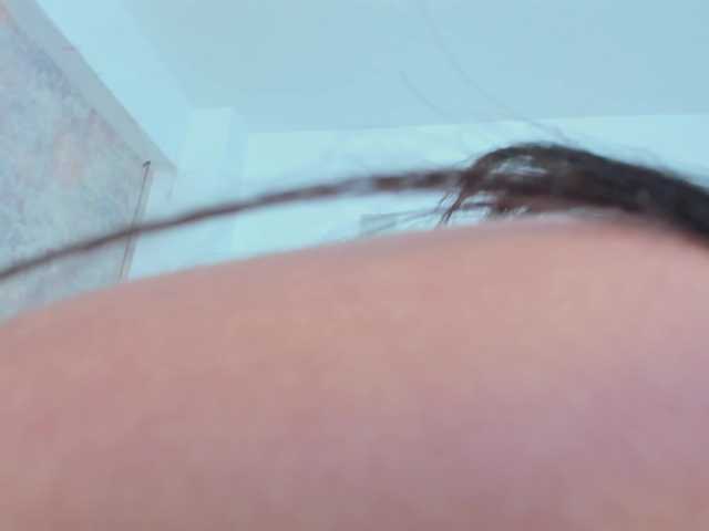 Erikabeee1's BongaCams show and profile