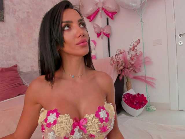 Sex chat gratuit in direct cu Erikabeee1 pe BongaCams