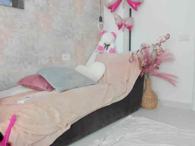 Erikabeee1 webcam