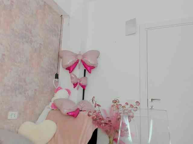 Erikabeee1 webcam