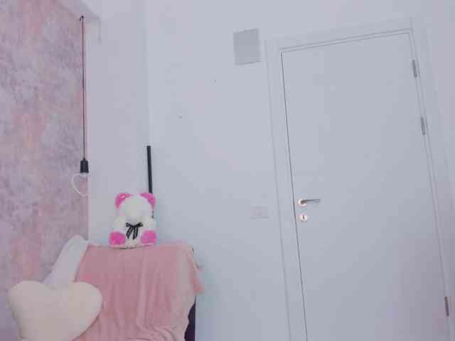 Erikabeee1 webcam