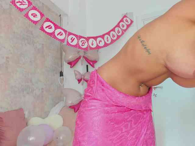 Erikabeee1 webcam