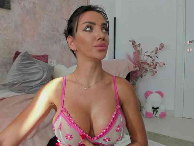 Erikabeee1 webcam