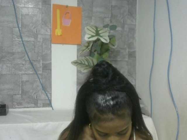 Maha19x live cam on BongaCams