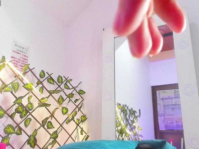 HaleyAmaya live cam on BongaCams