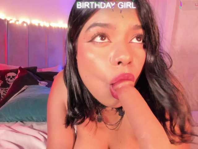 KathDolly live cam on BongaCams