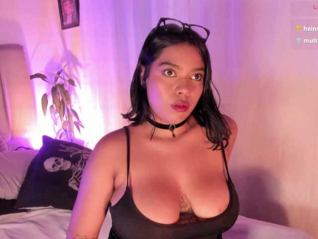 KathDolly — live female cam