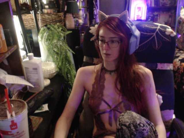 pussyxpaladin live cam on BongaCams