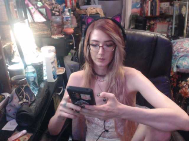 pussyxpaladin live cam on BongaCams