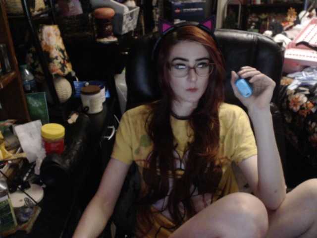 pussyxpaladin live webcam show