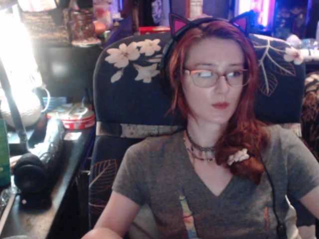 pussyxpaladin live webcam show