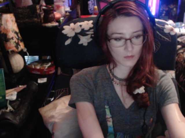 pussyxpaladin live cam