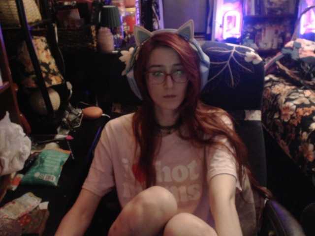 pussyxpaladin live cam on UnifiedCams