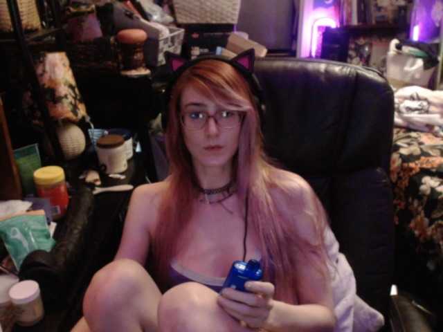 pussyxpaladin live cam on BongaCams
