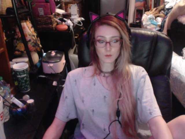 pussyxpaladin live cam on BongaCams