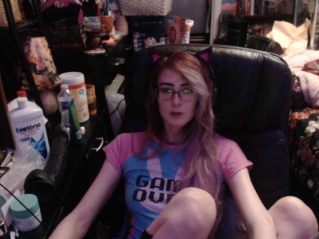 pussyxpaladin live cam