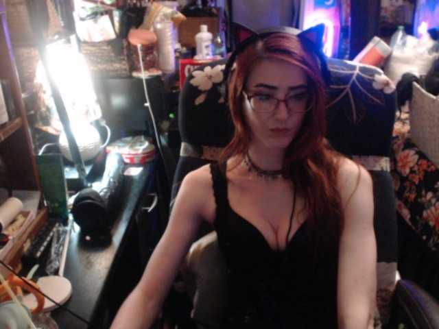 pussyxpaladin live cam on BongaCams