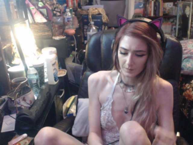 pussyxpaladin live cam on BongaCams