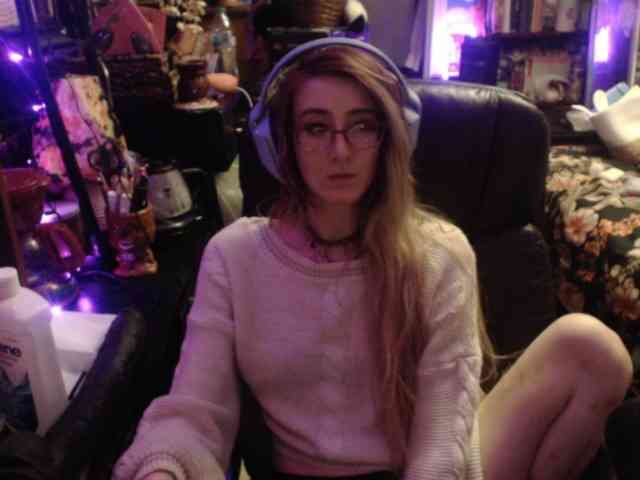 pussyxpaladin webcam