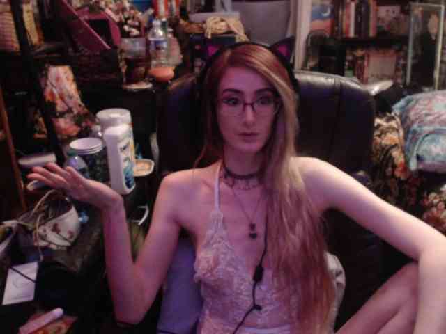 pussyxpaladin webcam