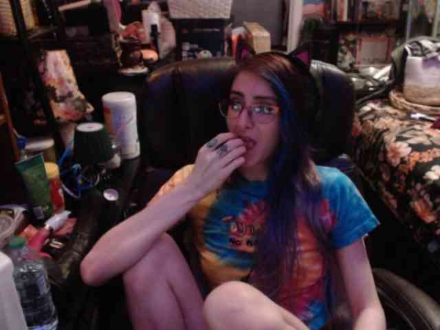 pussyxpaladin webcam