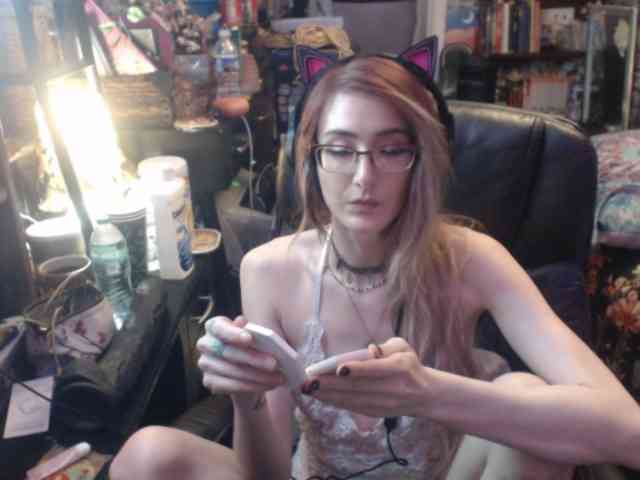 pussyxpaladin webcam