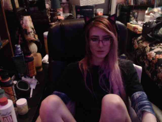 pussyxpaladin webcam