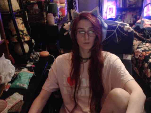 pussyxpaladin webcam