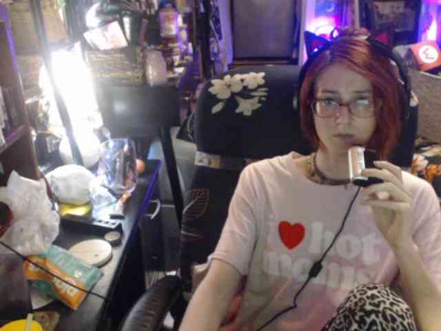 pussyxpaladin webcam