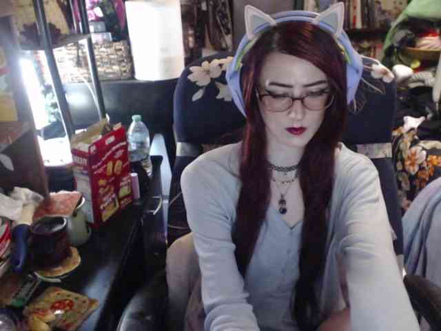 pussyxpaladin webcam