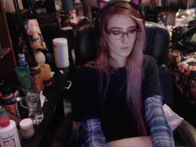 pussyxpaladin webcam