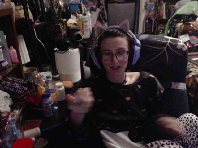 pussyxpaladin webcam