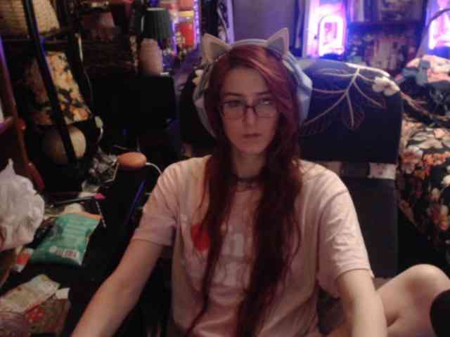 pussyxpaladin webcam