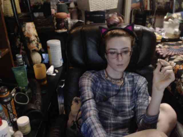 pussyxpaladin webcam