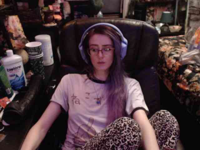 pussyxpaladin webcam