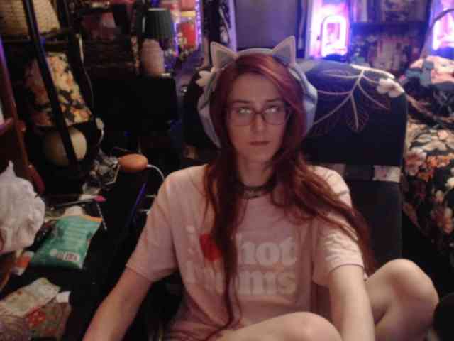 pussyxpaladin webcam