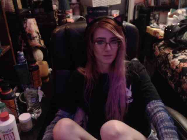 pussyxpaladin webcam