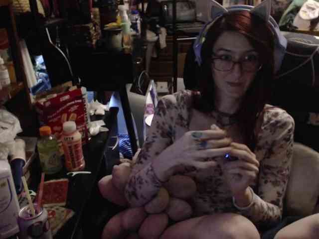 pussyxpaladin webcam